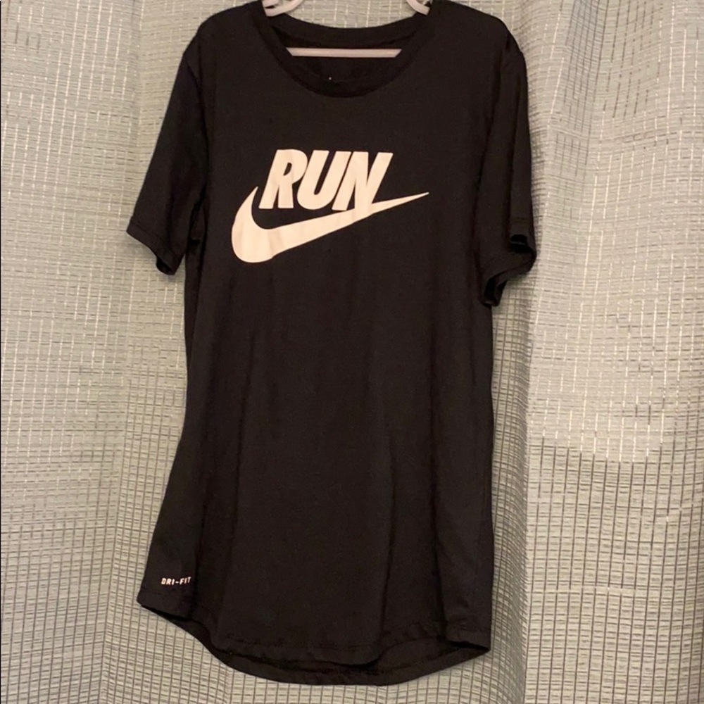 Nike Dri fit S/S tee sz S